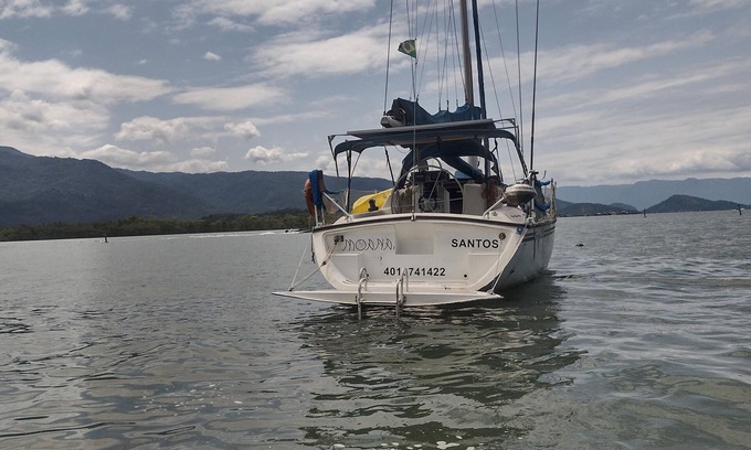 Mambucaba Boat Rental | Experience Serenity Aboard the Veleiro Moana Yacht