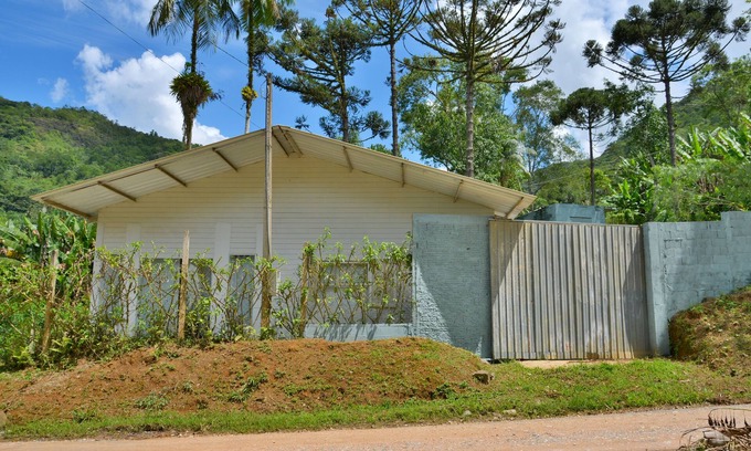 Iporanga Cottage | Discover the Chase Petar: Ideal for Families and Pets