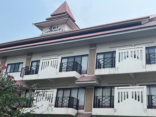 Chiang Rai Hotel | Family-Friendly Stay at Chat Residence Hotel, 4-Star Comfort