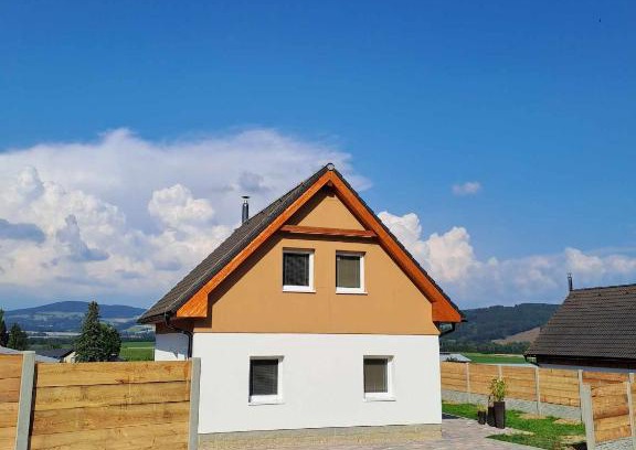 Stity Ski Chalet | Discover Chata Štíty: Top-Rated Getaway with Pool & Pets