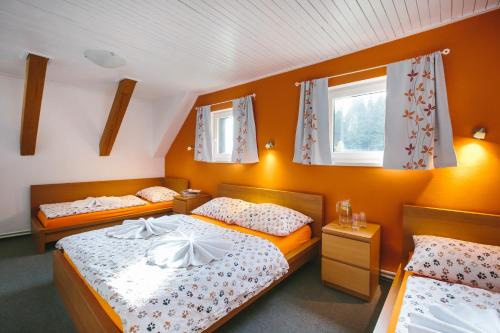 Dolni Mala Upa House | Pet-Friendly Escape at Chata Ťapka – Rated 9.4/10!
