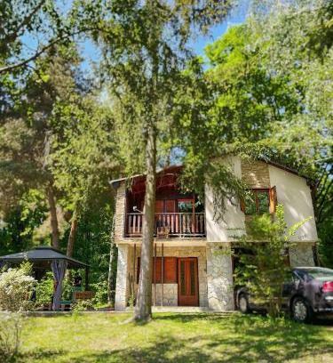 Prasice House | Cozy Chata Janik DUCHONKA: Pet-Friendly Oceanfront Retreat