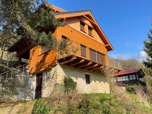 Krivoklat House | Family-Friendly Retreat at Chata Křivoklát - Rated 8.8