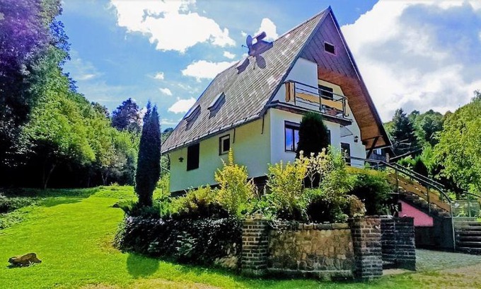 Lipova-Lazne Ski Chalet | Experience Chata Mraveneček: Family-Friendly Retreat