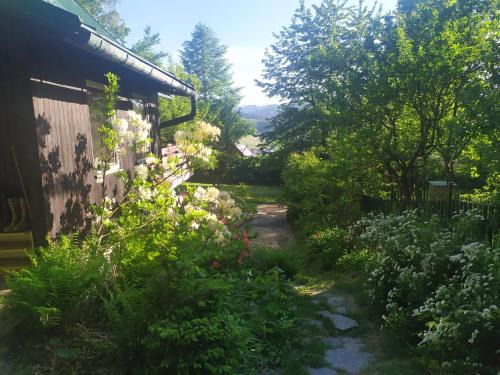 Hutisko-Solanec House | Picturesque Chata na Poskle: Family & Pet Friendly Retreat