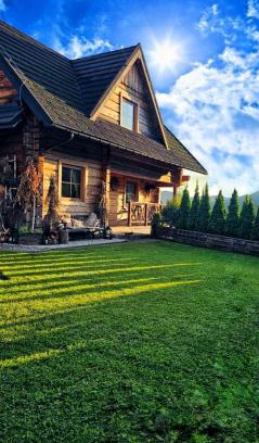 Muszyna Ski Chalet | Chata Natura: Oceanfront Retreat with Spa & Pool Amenities