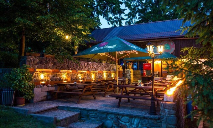 Rokytnice nad Jizerou House | Relax at Chata Pod Lipami with Pool and Spa Amenities