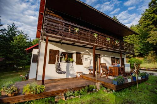 Trzemesnia House | Chata Pod Lasem: Guest Rated 9.4, Pet-Friendly Retreat