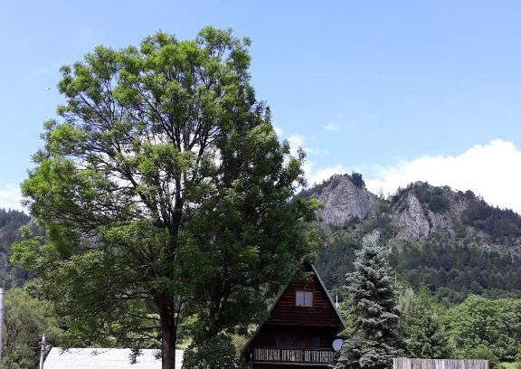 Haligovce House | Family-Friendly Retreat at Chata pod skalou - Rated 9/10