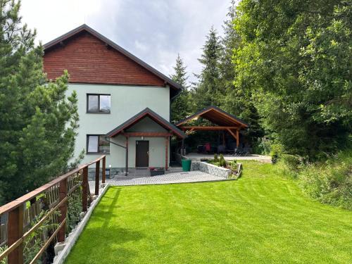 Zdiar House | Cozy Cabin Retreat with Fireplace and Scenic Views