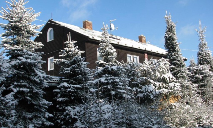 Jachymov Apartment | Pet-Friendly Retreat at Chata-R Mariánská - Rated 9.3/10