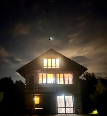 Rabyne House | Chata Roda s vnitřní saunou