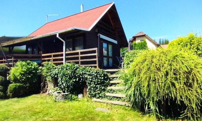 Skalice House | Exceptional Chata Skalička: 4-Star Retreat with Hot Tub