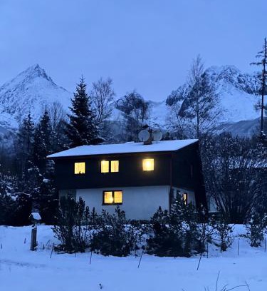Stola Ski Chalet | Pet-Friendly Retreat at Chata Tatranka - Family Friendly Stay