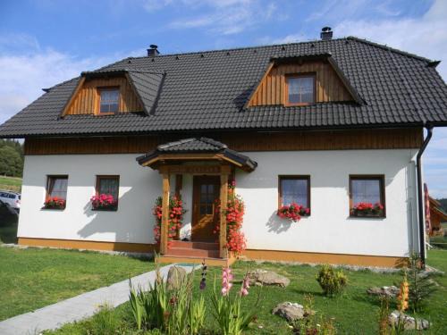 Kvilda Cabin | Discover Chata Terezka: Pet-Friendly Family Retreat