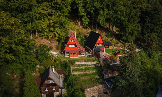 Perstejn House | Pet-Friendly Retreat at Chata Václav Údolíčko - Rated 9.1/10