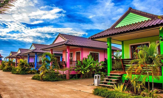 Uttaradit Hotel | Discover Chatchawan Resort: Family-Friendly Stay with Breakfast