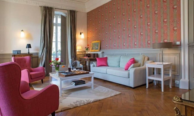 Vals-les-Bains House | Chateau Clement - Suite Marie Antoinette: Unique Ocean Views