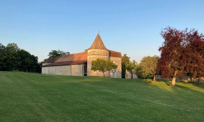 Saint-Martial-Viveyrol Other | Discover the Chateau of Character in Périgord Vert