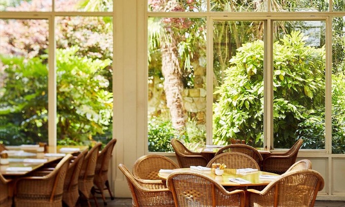 Yering Hotel | Indulge at Chateau Yering Hotel: 5-Star Eco-Friendly Retreat