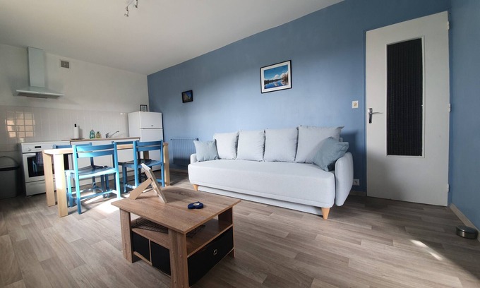 Chateaubriant Apartment | Charming Gite in Chateaubriant with Terrace & Garden