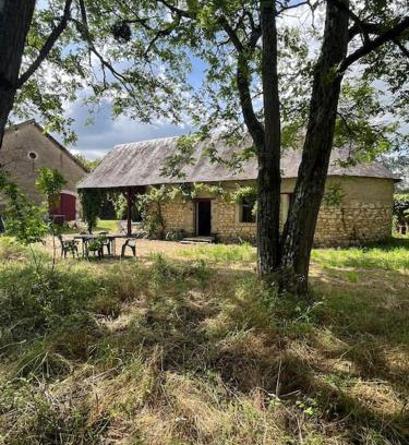 Mauvieres House | Charming Retreat at Chaumière en Brenne for Families