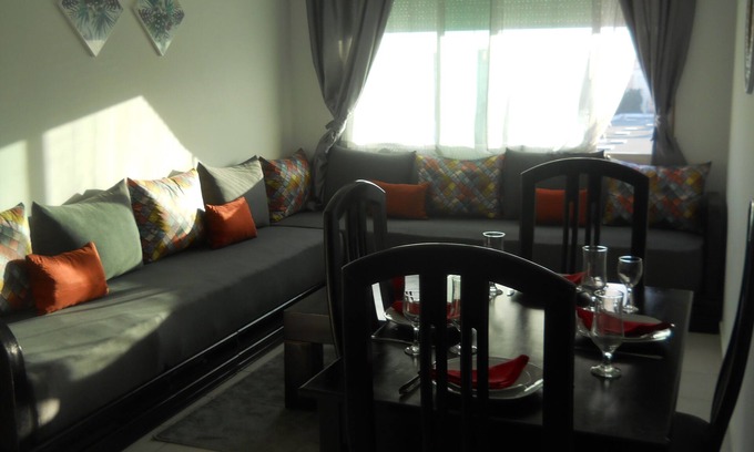 Luxus Apartment | Stylish Apartment in the Heart of Tangier with WiFi