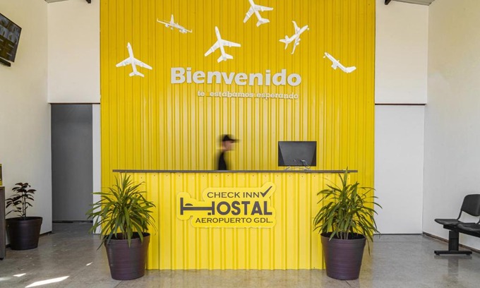 Baja California House | CHECK INN HOSTAL AEROPUERTO GDL