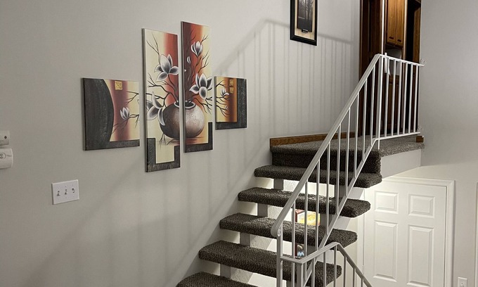 Millard House | Inviting 3 Bedroom House with Child-Friendly Amenities