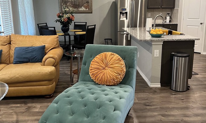 Collin County House | Bright 4-Bedroom Home with Parking & Pet-Friendly Perks