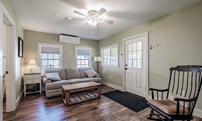 Sebago Cottage | Inviting Beachside Retreat on Sebago Lake with Pool Access