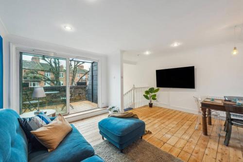 Chelsea Riverside Apartment | Perfect Chelsea Superior Apartment Near Stadium - 10/10 Rated