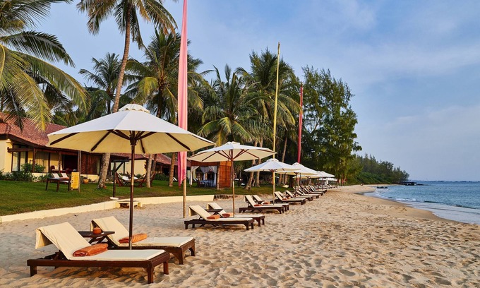 Ong Lang Resort | Relaxing Getaway at Chen Sea Resort & Spa with Ocean Views