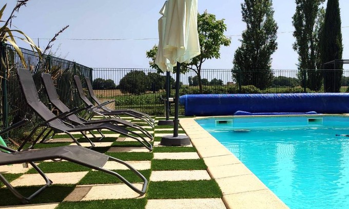 Saint-Pierre-de-Maille House | Chenevaux: Family-Friendly Cottage with Pool in Countryside