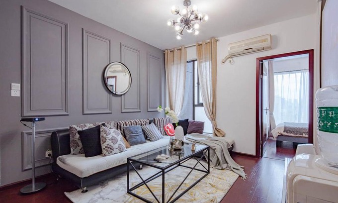 Chenghua Apartment | Explore Chengdu: Welcoming Locals Apartment with Kitchen