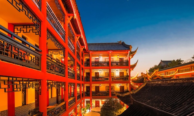 Chengdu City Centre Hotel | Discover Chengdu Wenjun Courtyard Hotel: Rated 9.2/10