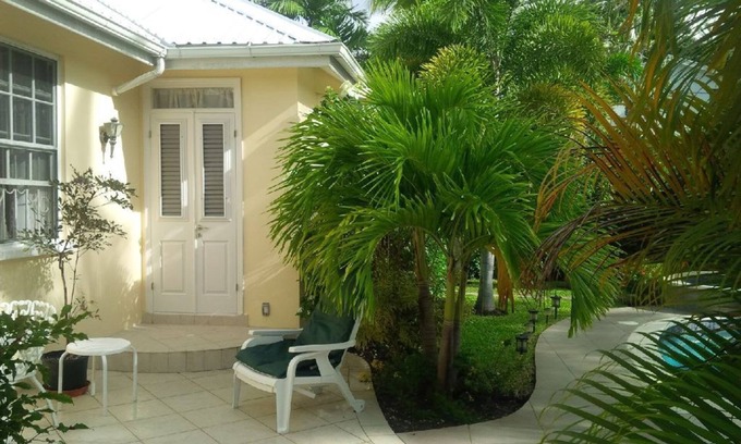 Marine Gardens Cottage | Cherry Garden Villa - Private Pool Near Rockley Beach