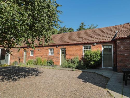 Ford House | Pet-Friendly Cherry Studio: Guest Rated 8.3/10