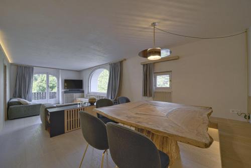 Celerina-Schlarigna Apartment | Family-Friendly Chesa Ronchi - Celerina with Top Ratings
