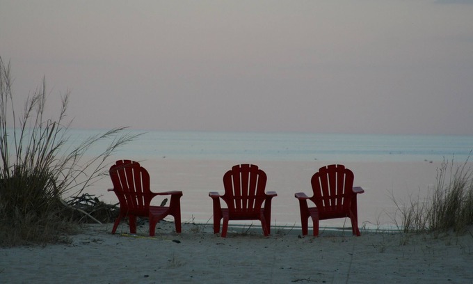 Windmill Point House | Oceanfront Chesapeake Bay Beach Retreat with Family Amenities