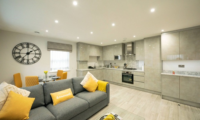 Reading Apartment | Top-Rated 2-Bed, 2-Bath Apartment with Family Amenities