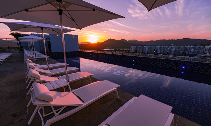 Gyeongju Hotel | Discover Gyeong-Ju The Terrace Hotel: Rated 9.2/10 Stay