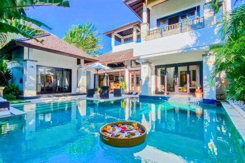 Nusa Dua Villa | Relax at Chetana 2 BR Villa with Private Pool Retreat