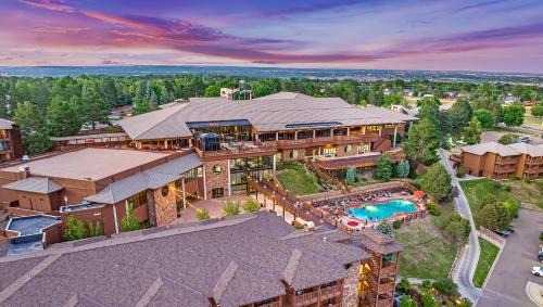 Southwest Colorado Springs Resort | Relax at Cheyenne Mountain Resort, a Dolce by Wyndham