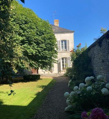 Pont-l'Eveque Bed & Breakfast | Family-Friendly Retreat at Chez Agnès - Rated 9.6/10