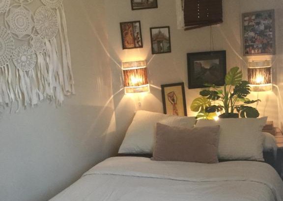 16th Arrondissement Bed & Breakfast | Enchanting Stay at Chez Cathy - Guest Rated 9/10
