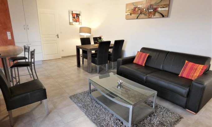 Mimizan Apartment | Family-Friendly Stay at Chez Detché - Mimizan