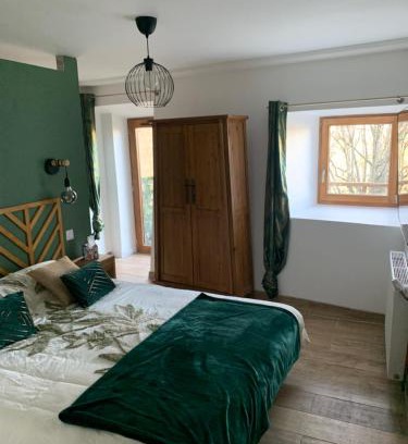 Perouges House | Pet-Friendly Haven at Chez Gabriel et Sophie, Rated 9.5/10