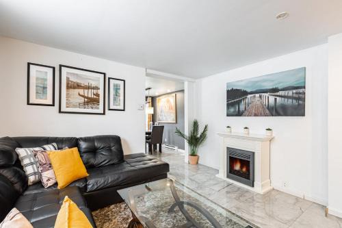 Terrebonne Apartment | Comfortable Stay at Chez Joe with Breakfast Included