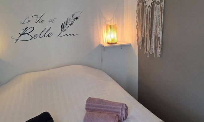 Ostheim Cottage | Delightful Chez LiLi Cottage: Family-Friendly Getaway